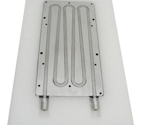 Flüssige kalte Aluminiumplatte mit Edelstahl-Rohr-Kühlkörper