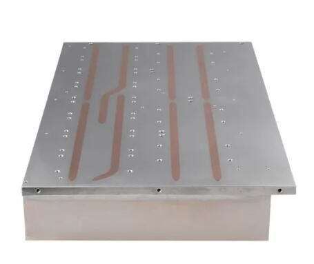 Gespalteter Flossen-Aluminiumkühlkörper für Laser, der kalte Platte abkühlt
